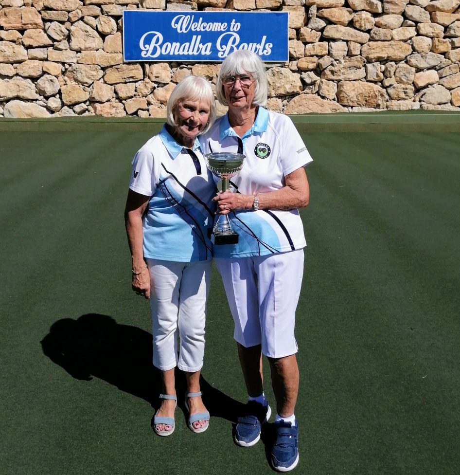 Ladies Pairs Winners